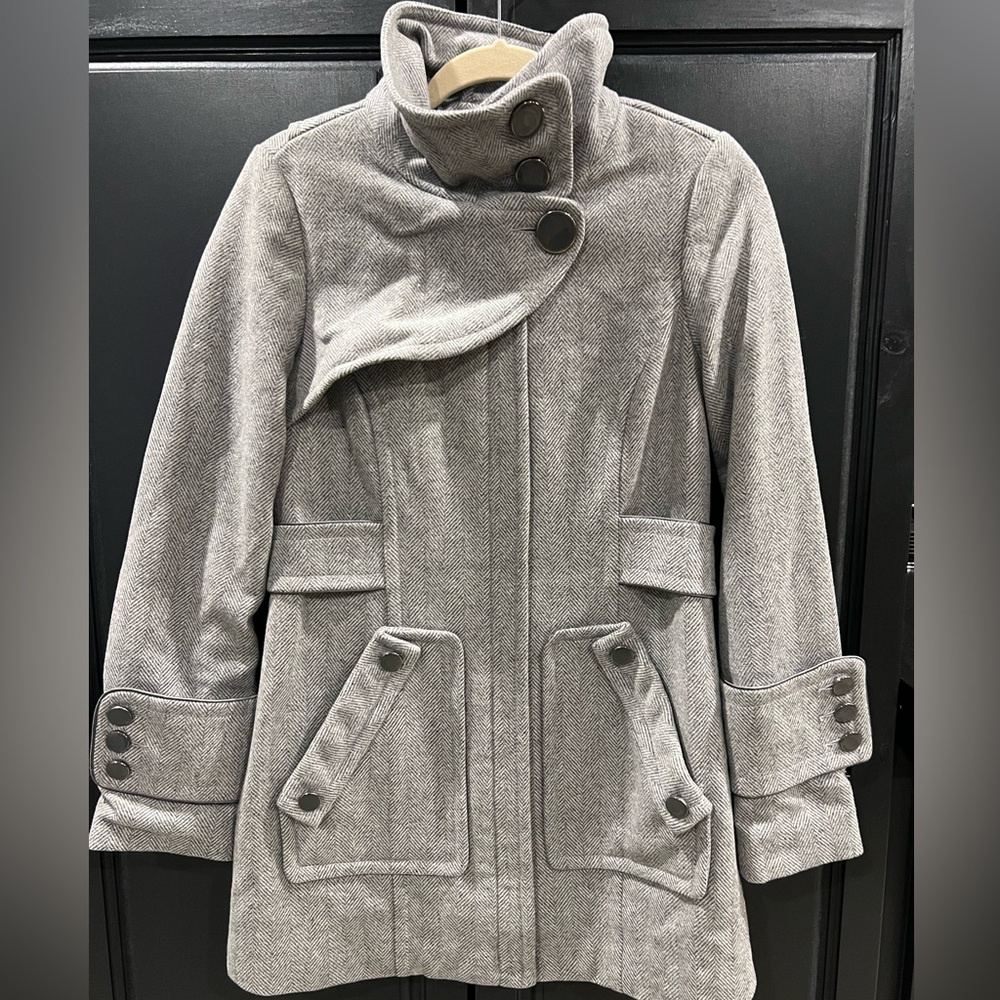 RW&CO. Elegant Gray Trench Coat